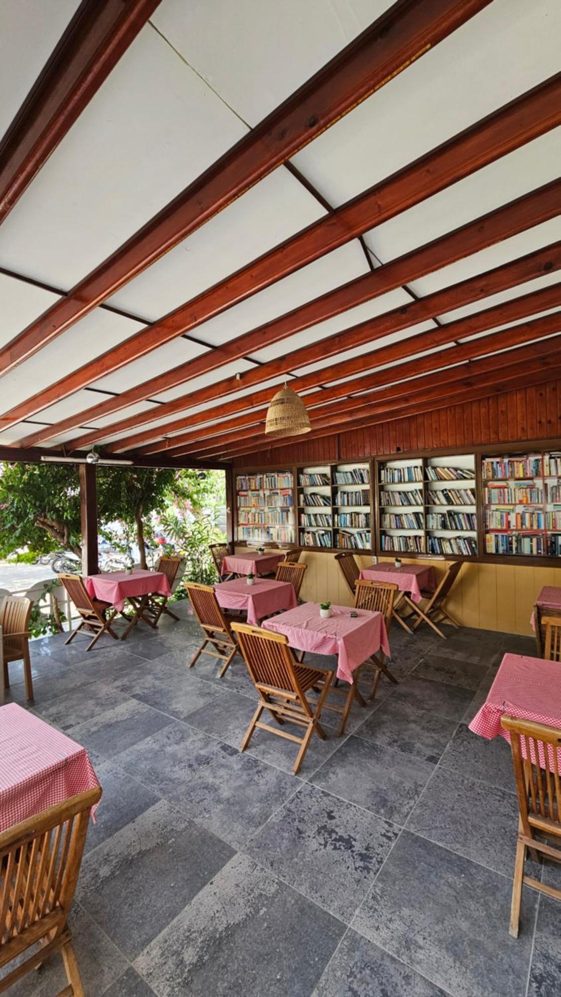 Merkez Kumsal Pansiyon Bodrum Exterior photo